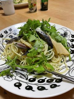 セリのパスタ-レシピのメイン写真