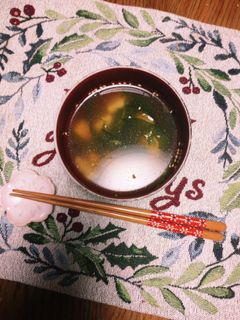 即席にも!ワカメと山芋の味噌汁-レシピのメイン写真