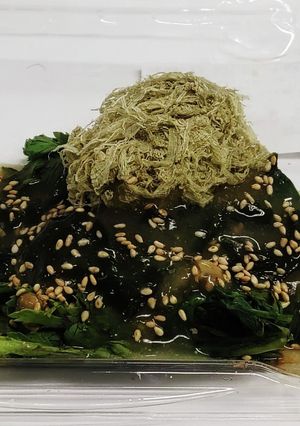 “春菊/菊名ゴマしじみ味噌あんかけ”-レシピのメイン写真