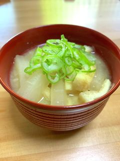 味噌汁 大根と油揚げ-レシピのメイン写真