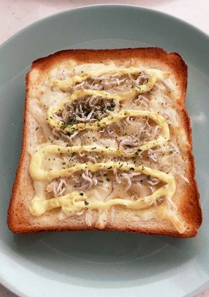 カルシウム補給に！朝食に！じゃこトースト-レシピのメイン写真