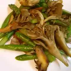 รูปของ まいたけのシャキシャキ炒め
