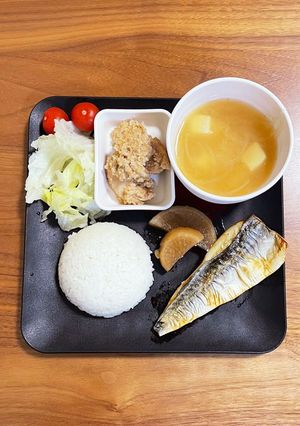 4/5 夕飯 サバ塩焼き-レシピのメイン写真