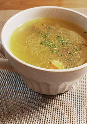 ブロッコリーの茎で作るスープ-レシピのメイン写真