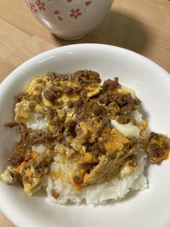 他人丼、すき焼きマイルドのタレで-レシピのメイン写真