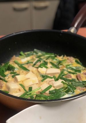 豆腐とニラと豚こまときのこの卵とじ-レシピのメイン写真