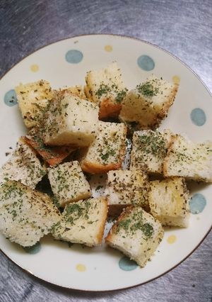 ガーリック香る食パンラスク〜-レシピのメイン写真