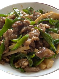 子供が食べやすい牛肉炒め〜青椒肉絲風〜-レシピのメイン写真