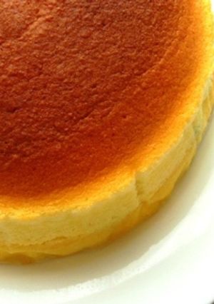 混ぜる順で二通り食感！スフレチーズケーキ-レシピのメイン写真