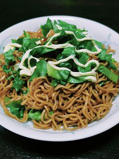 レタストッピングのカップ焼きそば-レシピのメイン写真