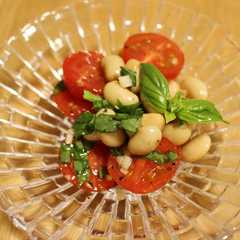 รูปของ 蒸し大豆とミニトマトのイタリアン小鉢