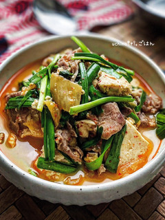 ニラと豆腐たっぷり♪♪チゲ鍋風煮物-レシピのメイン写真