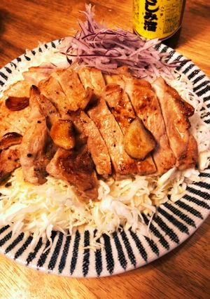 父の愛するトンテキ★ニンニク&醤油!-レシピのメイン写真