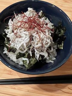 シンプルすぎる釜揚げしらす丼-レシピのメイン写真