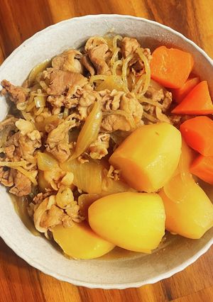 豚こまで！甘辛つゆだくの肉じゃが-レシピのメイン写真