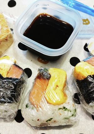 高１！男子弁当！おかずおにぎり焼き鮭　４-レシピのメイン写真