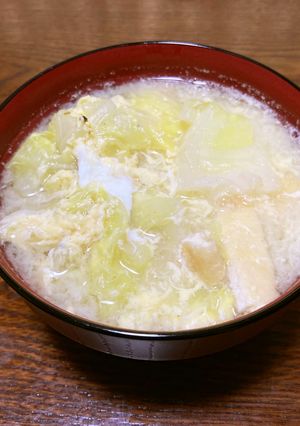 春キャベツの卵とじ味噌汁-レシピのメイン写真