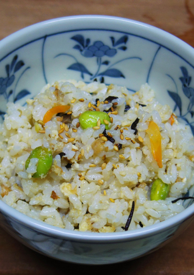 お好みがんもで作る炊き込みご飯風-レシピのメイン写真