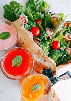 サラダブーケ＆苺とにんじんのドレッシング-レシピのメイン写真
