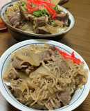 満腹満足！糸こん入りつゆだく牛丼♪