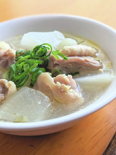 体が温まる！大根と鶏もも肉の簡単スープ-レシピのメイン写真