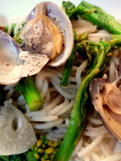 あさりと菜の花で♪春の和え麺-レシピのメイン写真