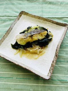 魚と新玉ねぎの酒蒸し-レシピのメイン写真