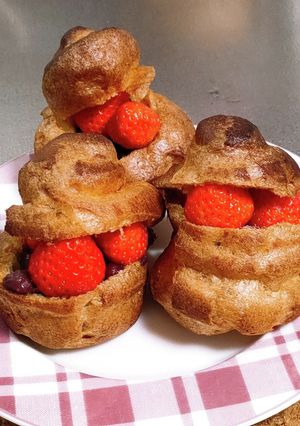 いちごとあんこのシュークリーム-レシピのメイン写真