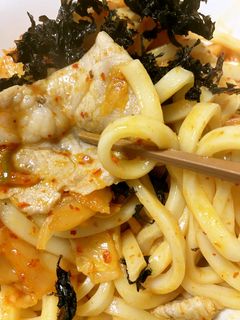 簡単、豚キムチ焼きうどん-レシピのメイン写真