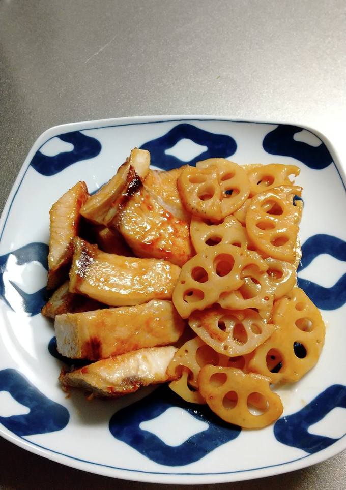 ぶりとれんこんの甘酢炒め-レシピのメイン写真