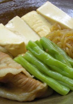 ♡ピリ辛、豚肉と豆腐と白滝の煮物♡-レシピのメイン写真