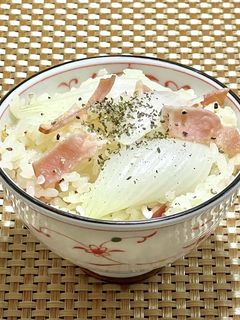 丸ごと!!新玉ねぎごはん♡-レシピのメイン写真