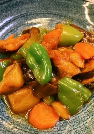 ジューシー鶏もも肉となすのピリ辛みそ炒め-レシピのメイン写真