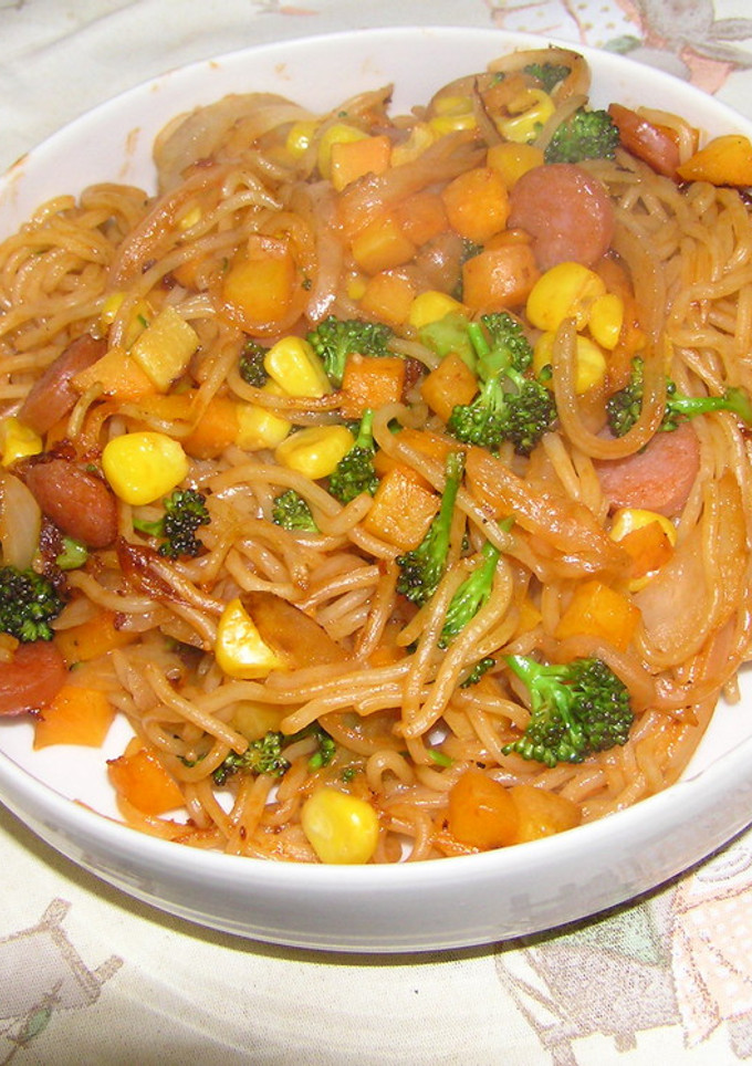 焼きそばの麺を使ったナポリタン-レシピのメイン写真
