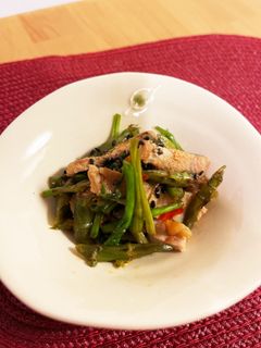 せりと豚肉の辛炒め-レシピのメイン写真