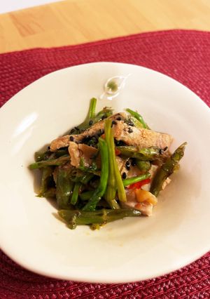 せりと豚肉の辛炒め-レシピのメイン写真