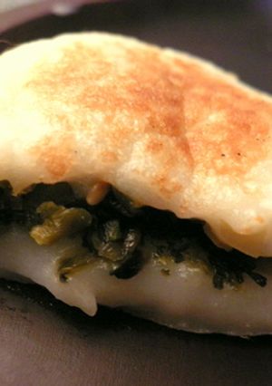 モチモチじゃがもち★高菜チーズ＆鶏そぼろ-レシピのメイン写真