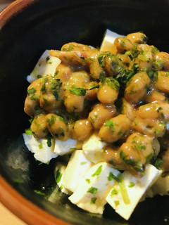 毎日の納豆●豆腐のネギ油炒めと-レシピのメイン写真
