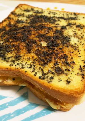 ほりにしブラック香るポテサラホットサンド-レシピのメイン写真