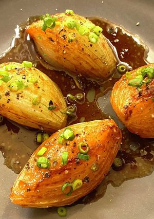 プロ直伝!【新玉ねぎの照り焼きステーキ】-レシピのメイン写真