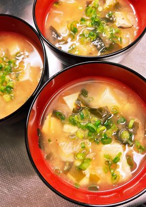 チゲ風 味噌汁。鍋に入れて沸かすだけ。-レシピのメイン写真