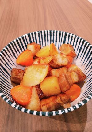 白ワイン消費に☆豚肉と大根の白ワイン煮-レシピのメイン写真