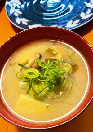 高野豆腐と根菜の味噌汁-レシピのメイン写真