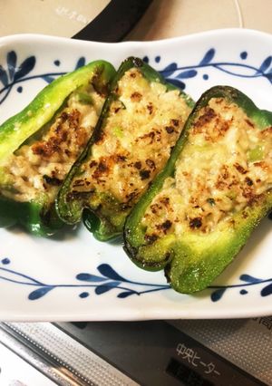 餃子餡で☆チーズピーマン肉詰め-レシピのメイン写真