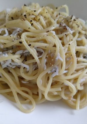フライパン１つ◎しらす和風ペペロンチーノ-レシピのメイン写真