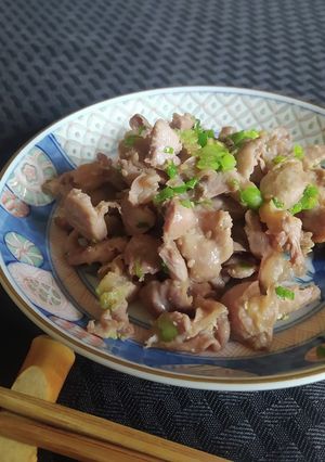 捨てないで!砂肝筋・銀皮ニンニクねぎ炒め-レシピのメイン写真