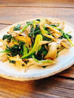 ほうれん草と舞茸のガーリックバター炒め-レシピのメイン写真