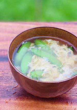 えんどう豆と卵のお吸い物。-レシピのメイン写真