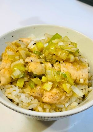 ねぎ塩鶏丼-レシピのメイン写真