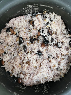 炒り黒豆ご飯-レシピのメイン写真